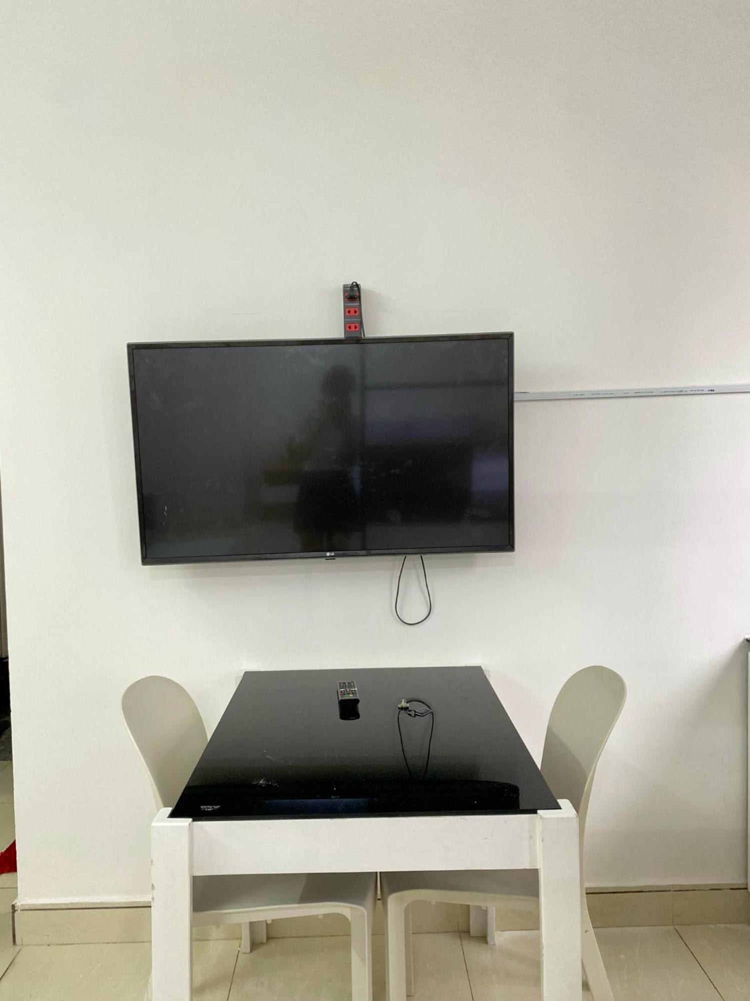 Mh Serviced Apartment Ho Şi Min Dış mekan fotoğraf